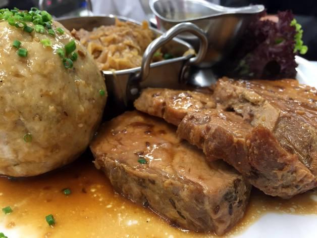 Leopoldauer Alm, Omas Schweinsbraten