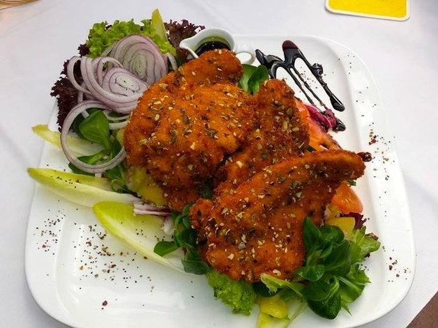 Leopoldauer Alm, Steirischer Backhenderl Salat
