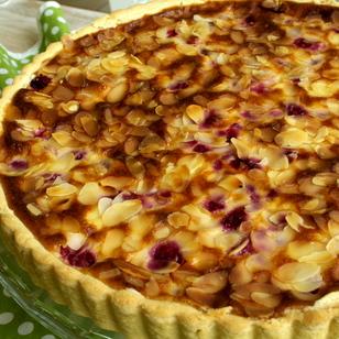 Mami's Möhspeis, Himbeertarte mit Mandelblättchen