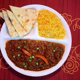 Tandoor, Keema Mattar mit Beilage