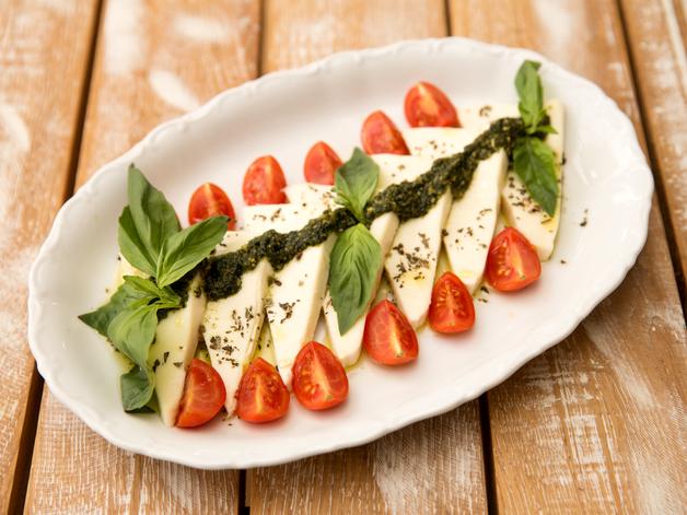 Concordia Schlössl, Mozzarella mit Paradeiserscheibchen