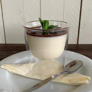 Concordia Schlössl, Panna Cotta im Glas